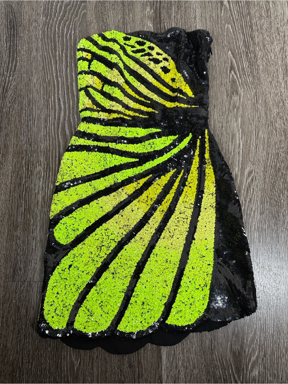 Retrofete Arabelle Sequin Dress in Black Neon Yellow - Picture 6 of 13